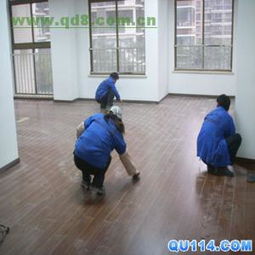 大連宏業(yè)保潔公司 為甘井子區(qū)提供專(zhuān)業(yè)家政服務(wù)，打造潔凈生活空間